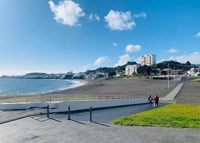 Casa Da Luz Feriehus Ponta Delgada